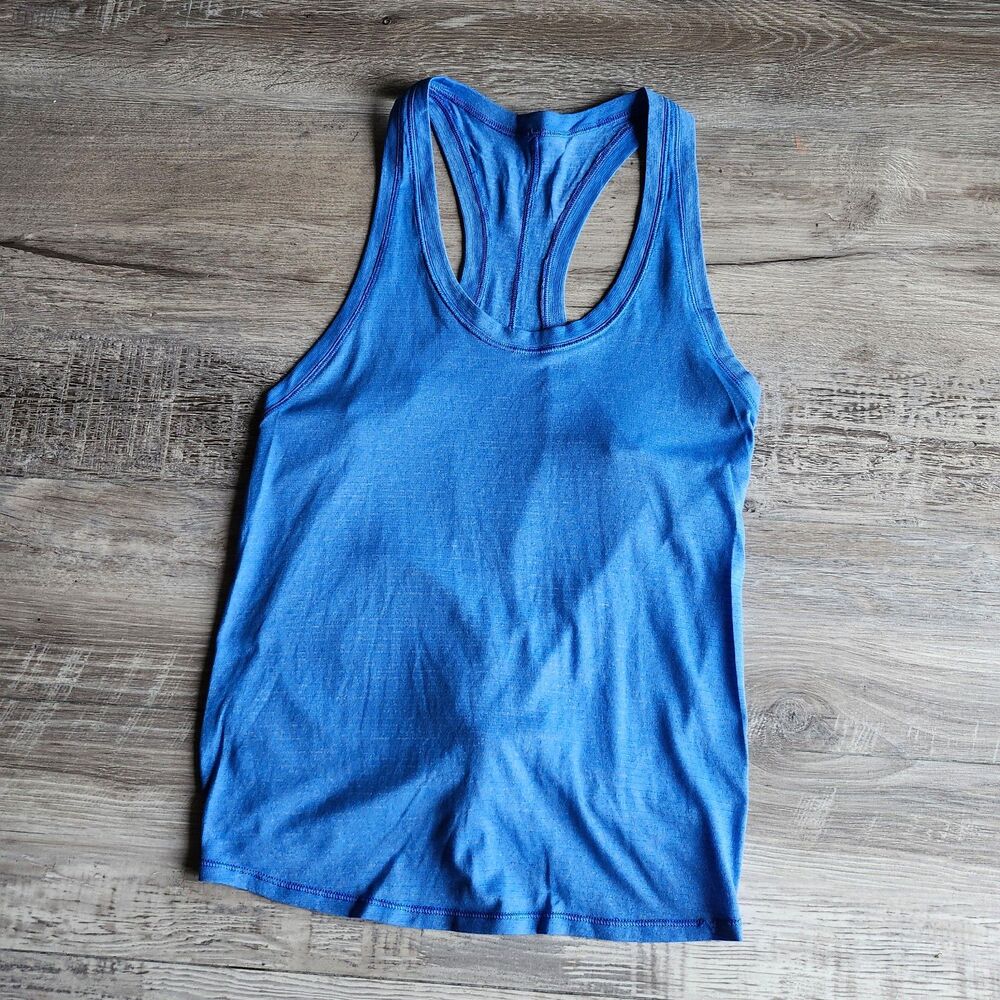 Lululemon tank top